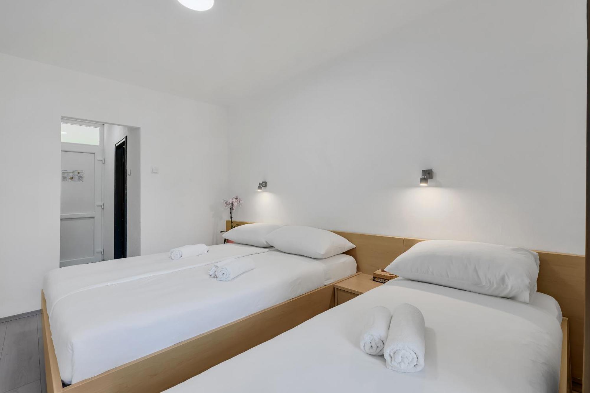 Hotel Alem Baška Voda Extérieur photo