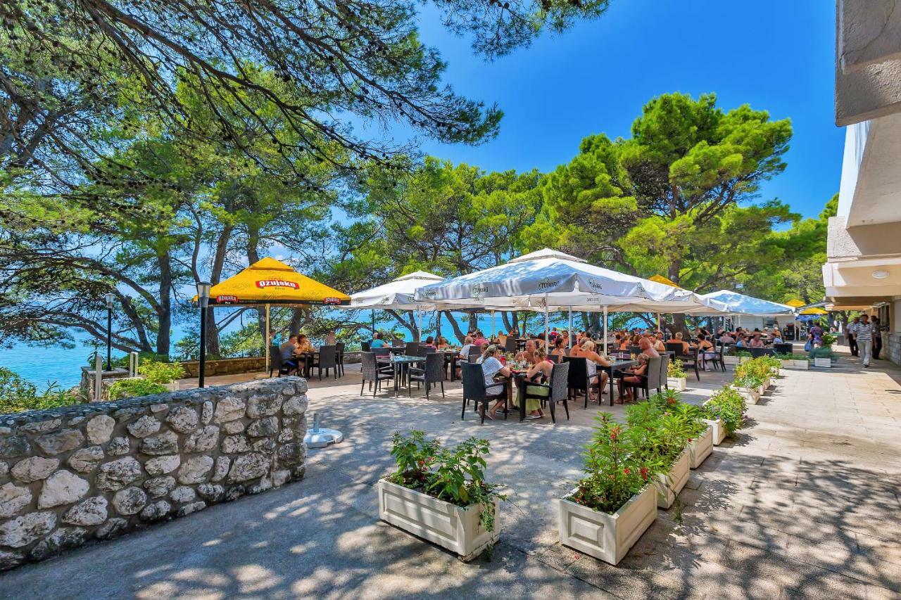 Hotel Alem Baška Voda Extérieur photo