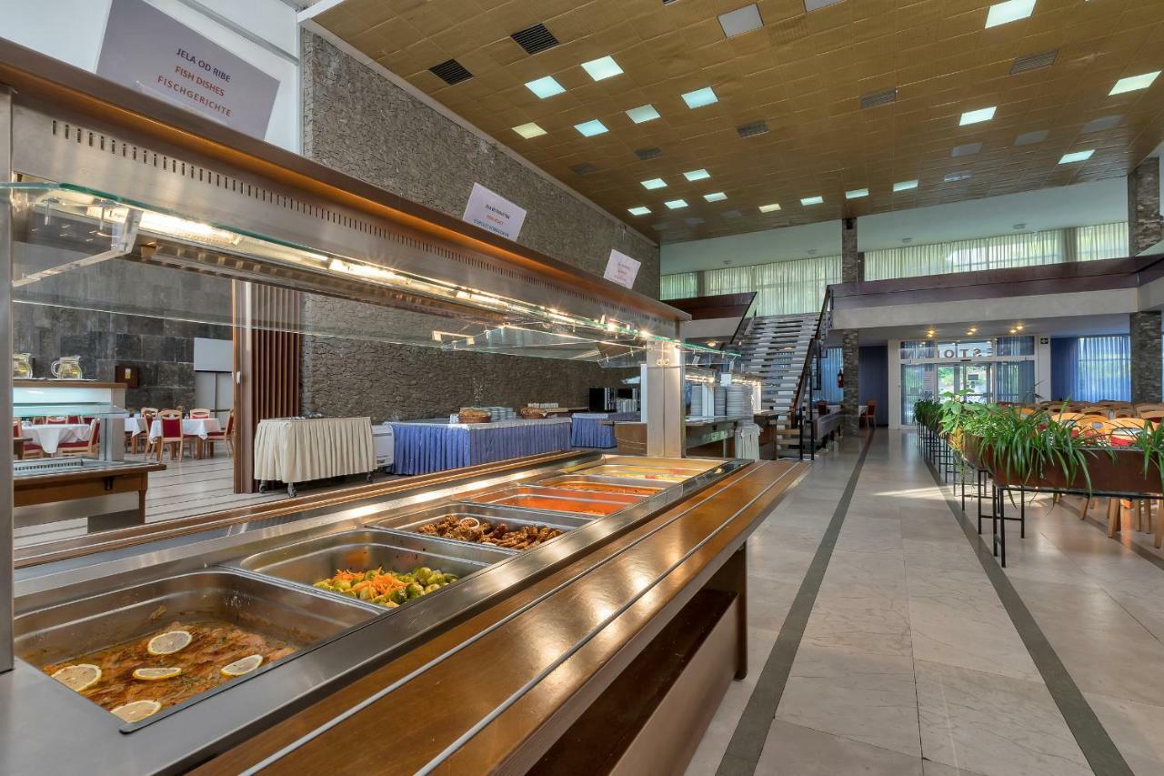 Hotel Alem Baška Voda Extérieur photo